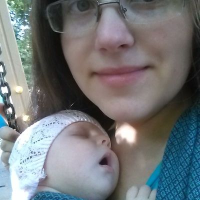 Анна Ханова