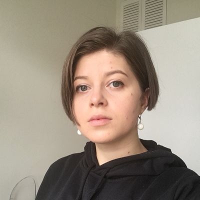 Ксения Захарова