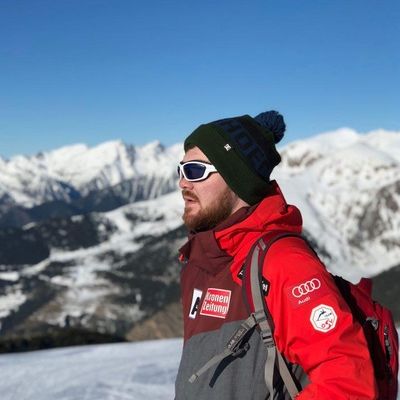 Дмитрий Волыхин