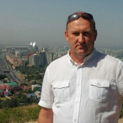 Андрей Попов