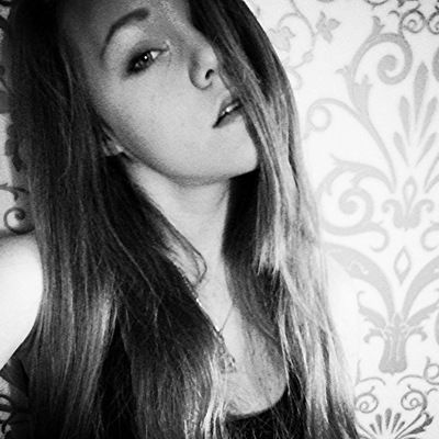 Катя Нилова