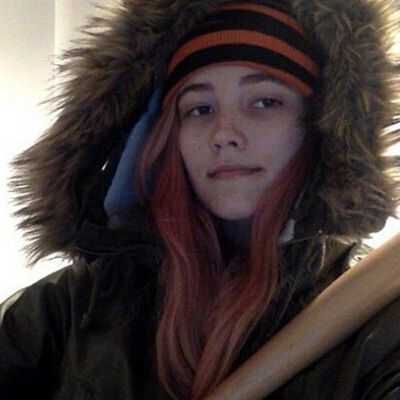 Юля Никольская