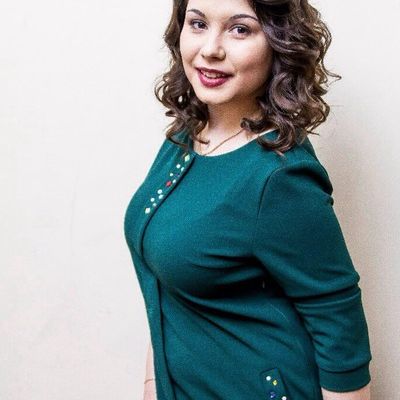 Янина Елисеева