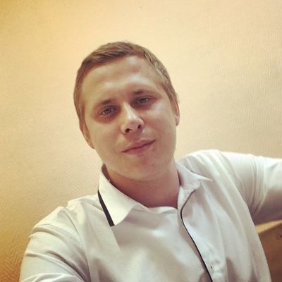 Денис Маркелов