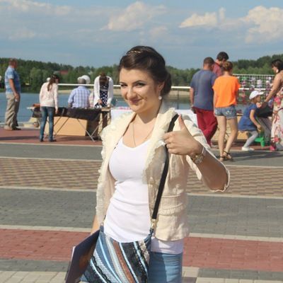 Мария Суркова