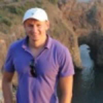 Роман Максимов