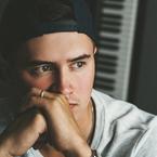 Дмитрий Артёмов