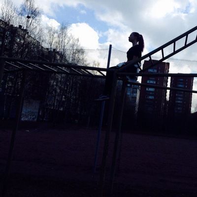 Элина Эмануэль