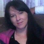 Катя Комолова