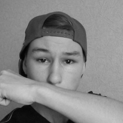 Денис Булай