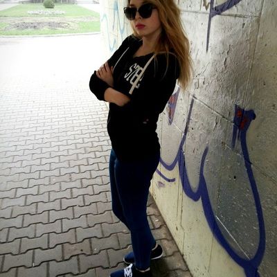 Ксения Костюхова