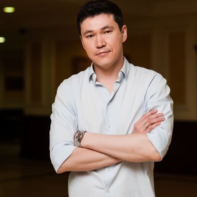 Данияр Сугралинов