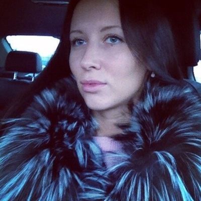 Ксения Елбакиева