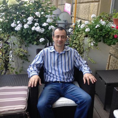 Роберт Сабаткоев