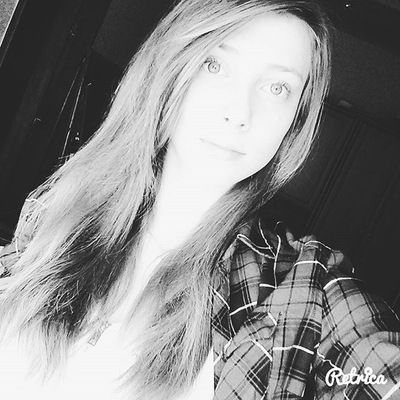 Надя Волканова