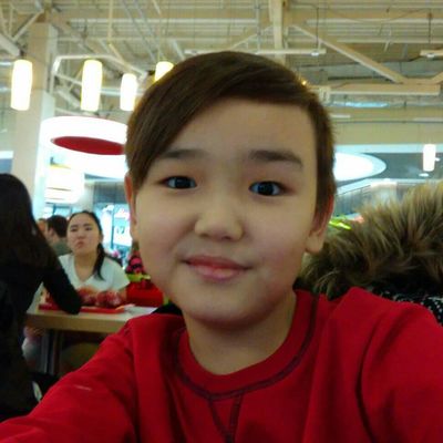 Коля Иванов