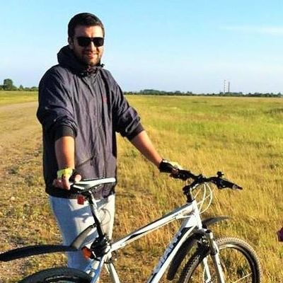 Евгений Иванов