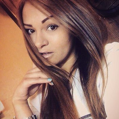 Каринка Фроликова