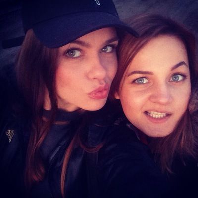 Арина Любимова