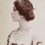 Анна Светозарова