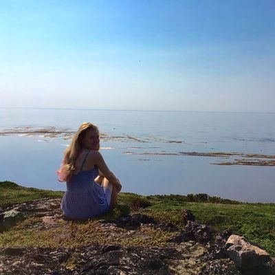 Иринка Елина