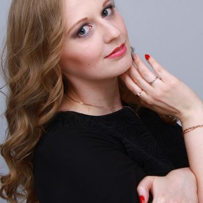 Анна Воронова