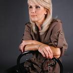 Юлия Леонова