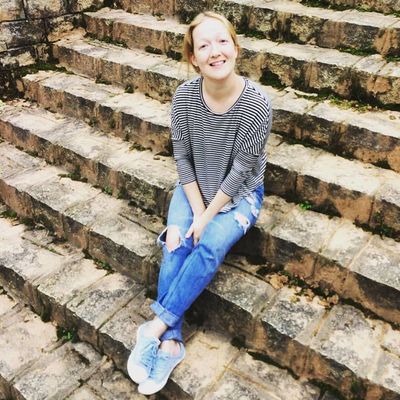 Яна Харитонова