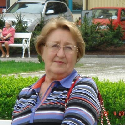 Бурова Галина