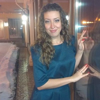 Юля Снегирева