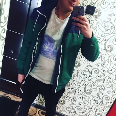 Александр Ловен