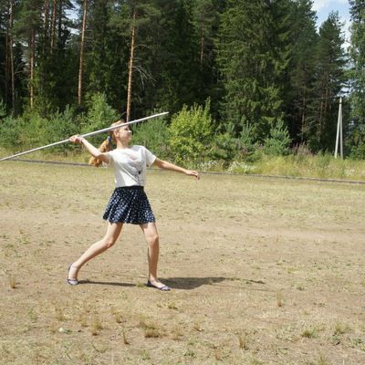 Вика Логинова