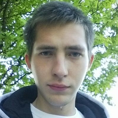 Андрей Новоселов