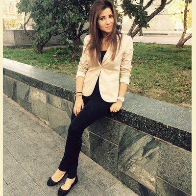 Аня Николаева