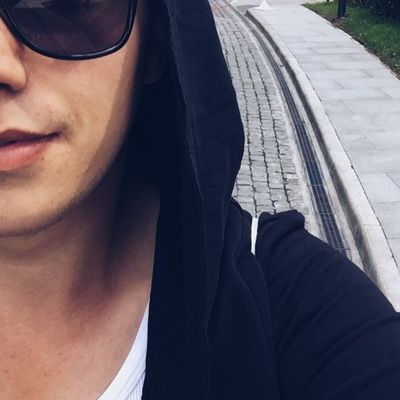 Макс Денисов