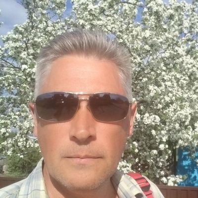 Олег Пономарев