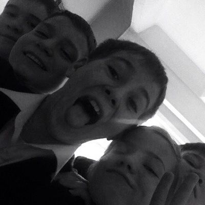 Артем Лавров