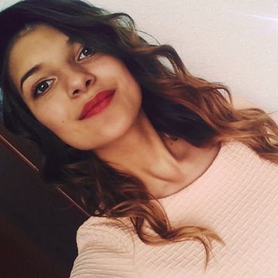 Лена Захарова