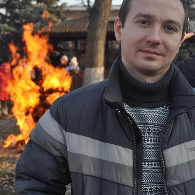 Станислав Семенов