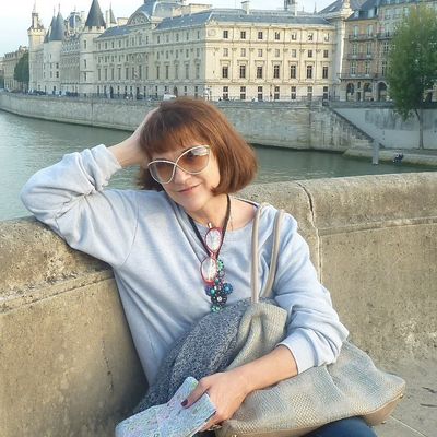 Марина Острякова