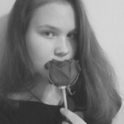 Полина Махова