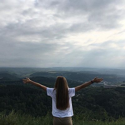 Майя Олейникова