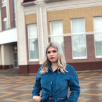 Полина Попова