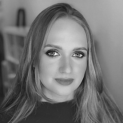 Елена Сухарева