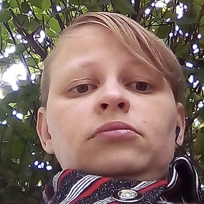 Любочка Власова