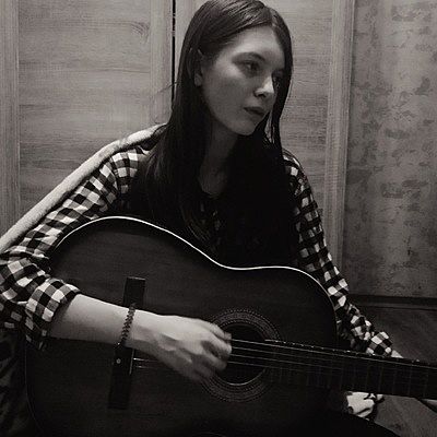 Ася Ефремова