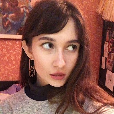 Вика Французова