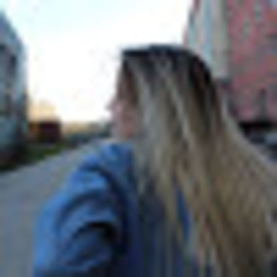 Арина Сафонова