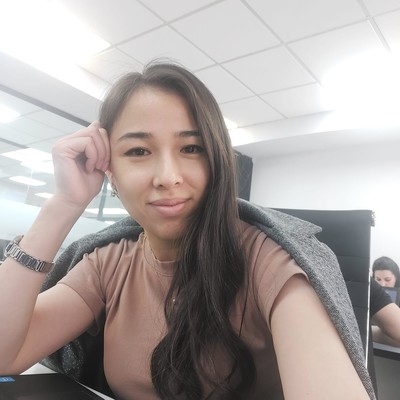 Индира Усманова