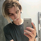 Кит плавающий в чае